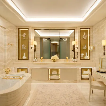 Four Seasons Hotel George V Paris-2